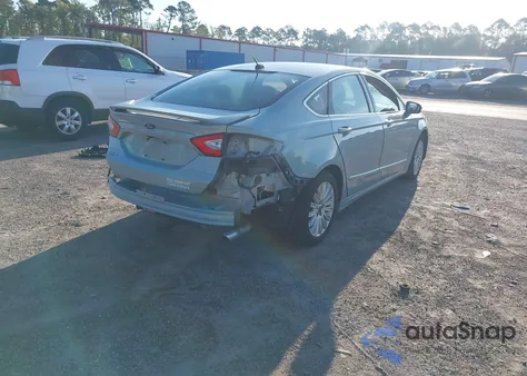 2013 Ford Fusion Energi Titanium from USA, damaged, VIN 3FA6P0SU1DR308909
